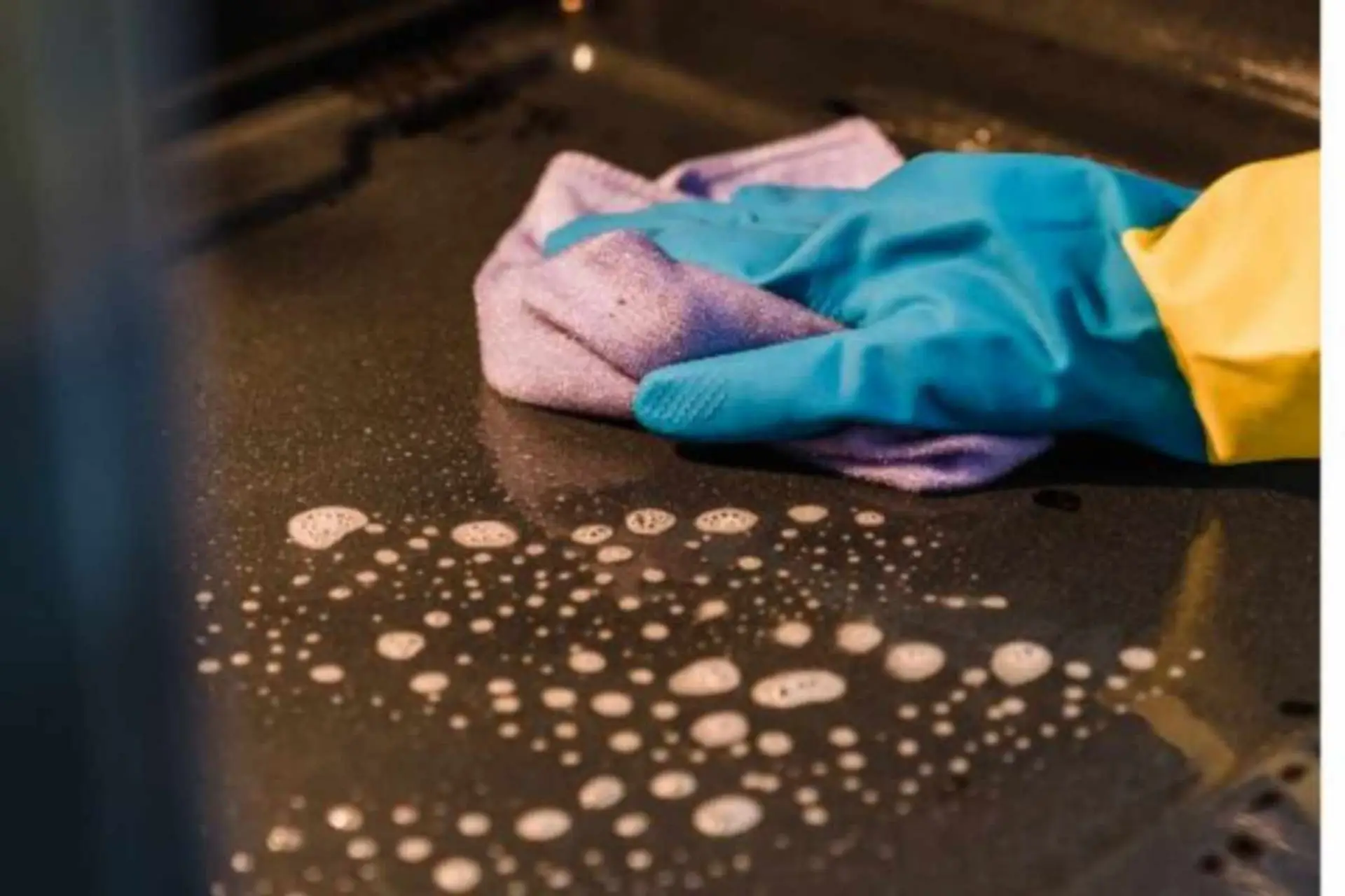 Come ottenere risultati impeccabili nelle pulizie con l’aceto di mele Immagine selezionata