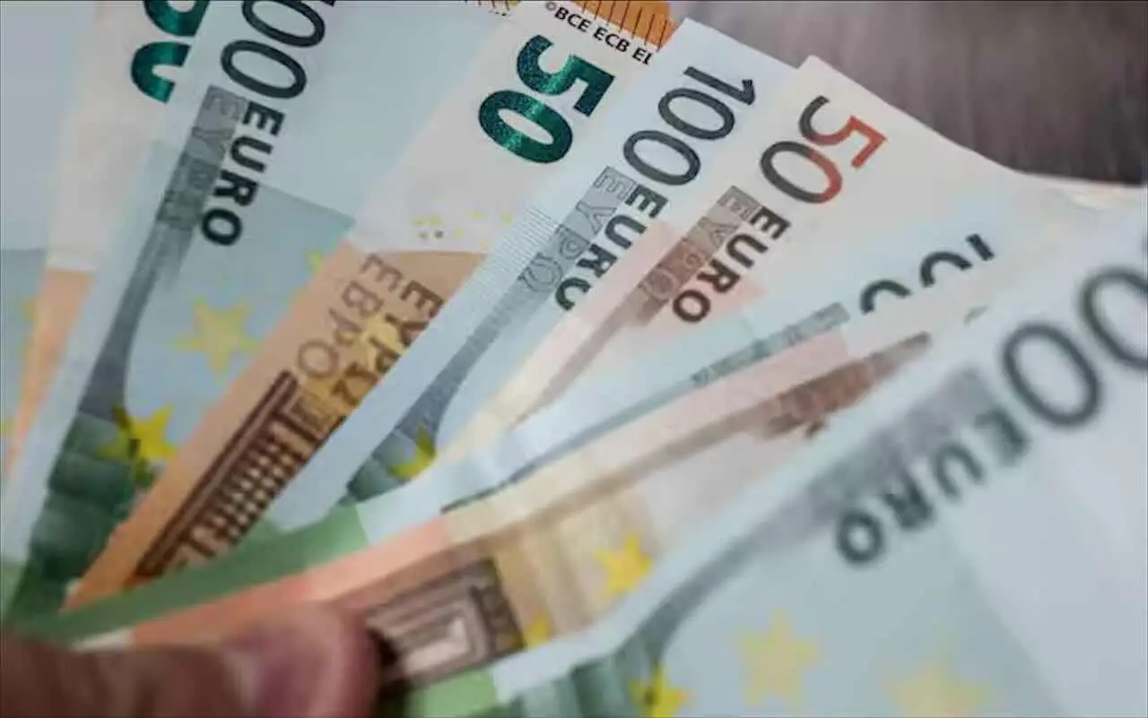 La sorprendente vicenda di un milionario tra pranzi d’affari esclusivi amicizie e misteri mai rivelati Immagine selezionata
