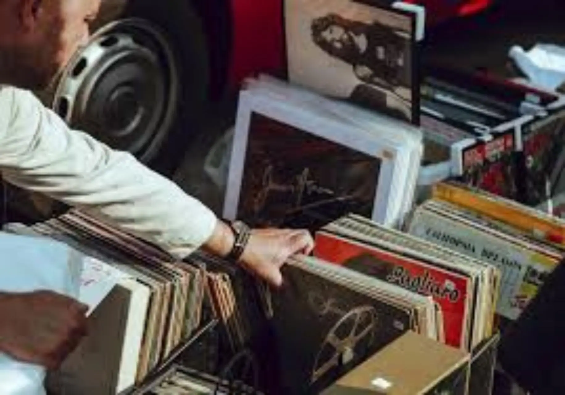 Strategie per ottenere il massimo valore dalla vendita di dischi in vinile Strategie per ottenere il massimo valore dalla vendita di dischi in vinile